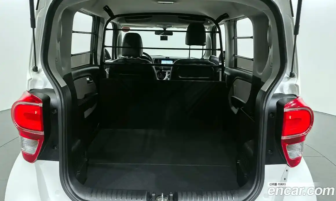 Kia Ray 2022 1.0 Автомат в Москве № 120720, фото 13