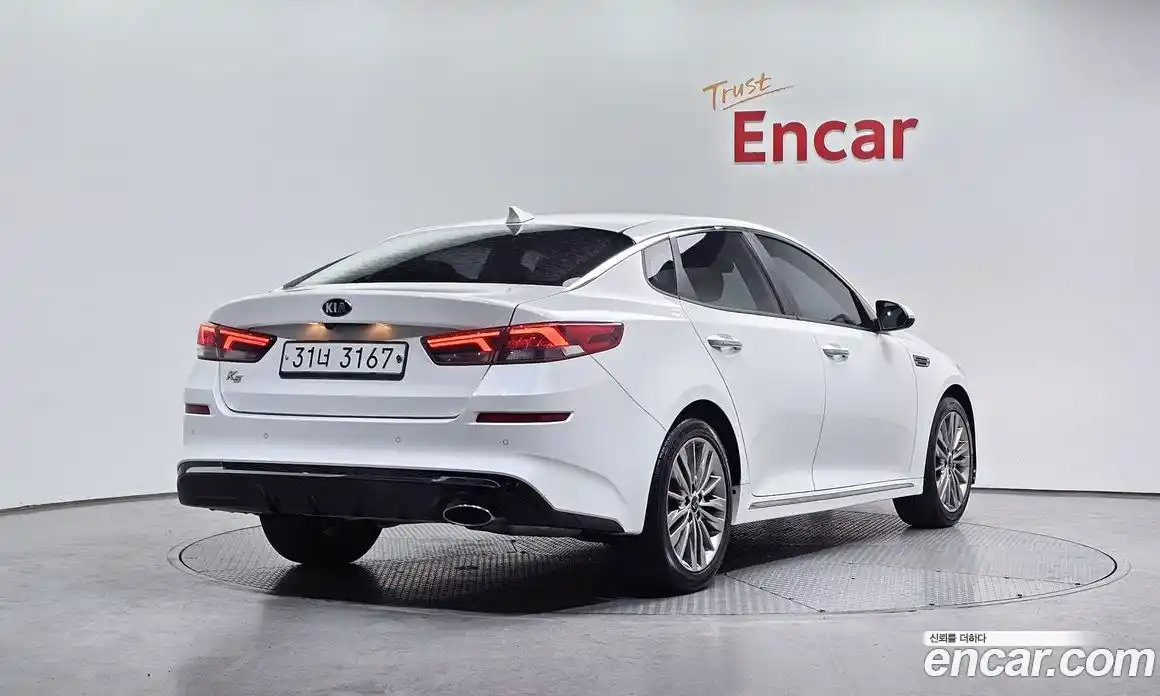 Kia K5 2019 2.0 Автомат в Москве № 120828, фото 11