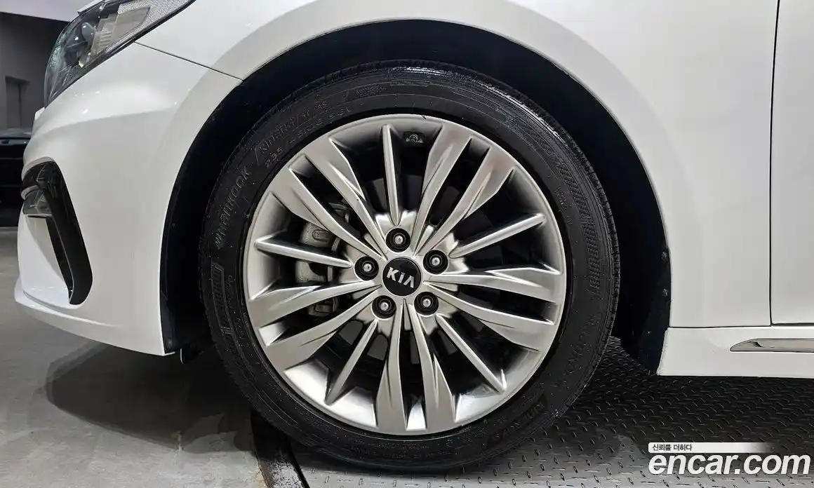 Kia K5 2019 2.0 Автомат в Москве № 120828, фото 14