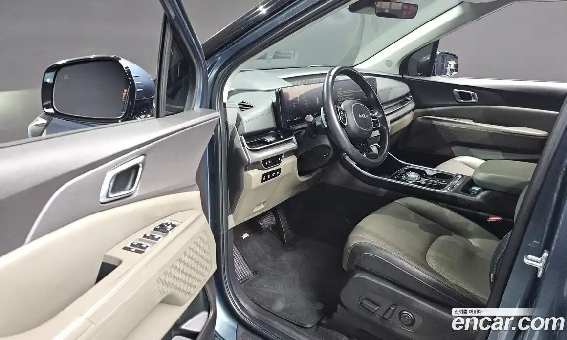 Kia Canival 2024 2.2 Автомат в Москве № 121258, фото 15