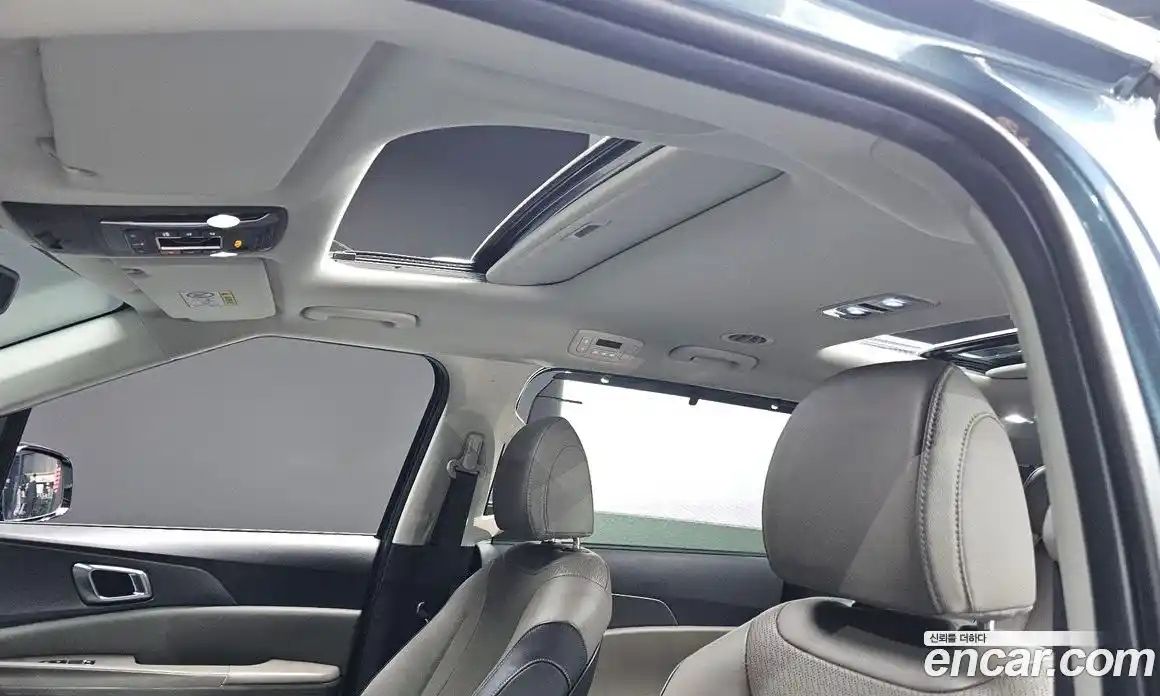 Kia Canival 2024 2.2 Автомат в Москве № 121258, фото 8