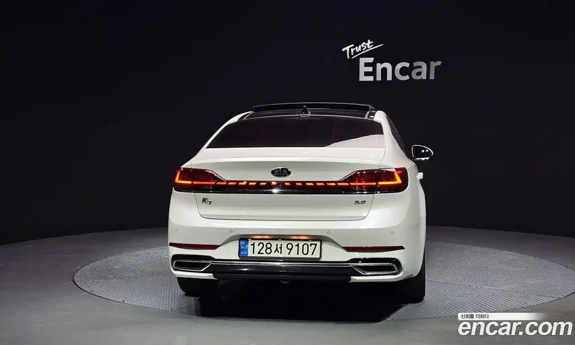 Kia K7 2021 3.0 Автомат в Москве № 122064, фото 14