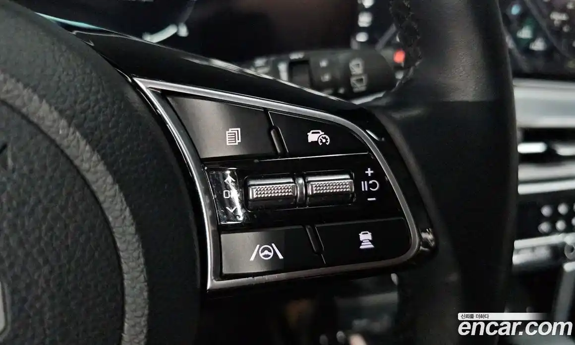 Kia Seltos 2023 1.6 Автомат в Москве № 123899, фото 10