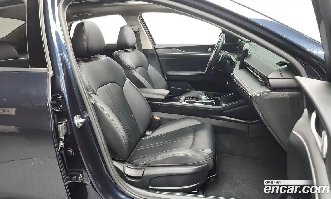 Kia K5 2024 2.0 Автомат в Москве № 124108, фото 16