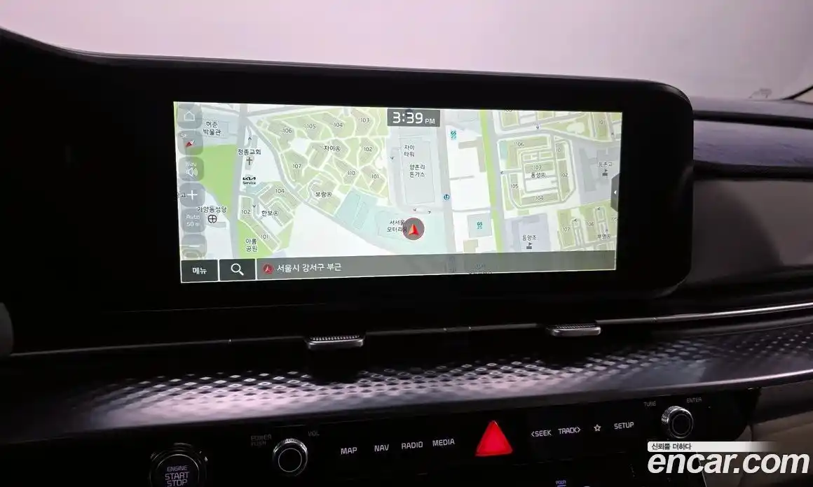 Kia Canival 2022 3.5 Автомат в Москве № 124408, фото 20