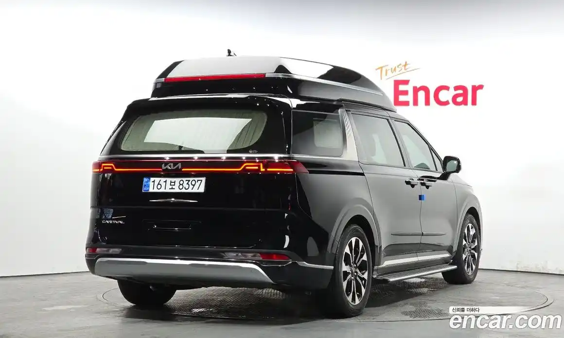 Kia Canival 2022 3.5 Автомат в Москве № 124408, фото 9