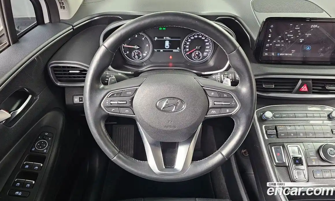 Hyundai Santa Fe 2021 2.2 Автомат в Москве № 127118, фото 11