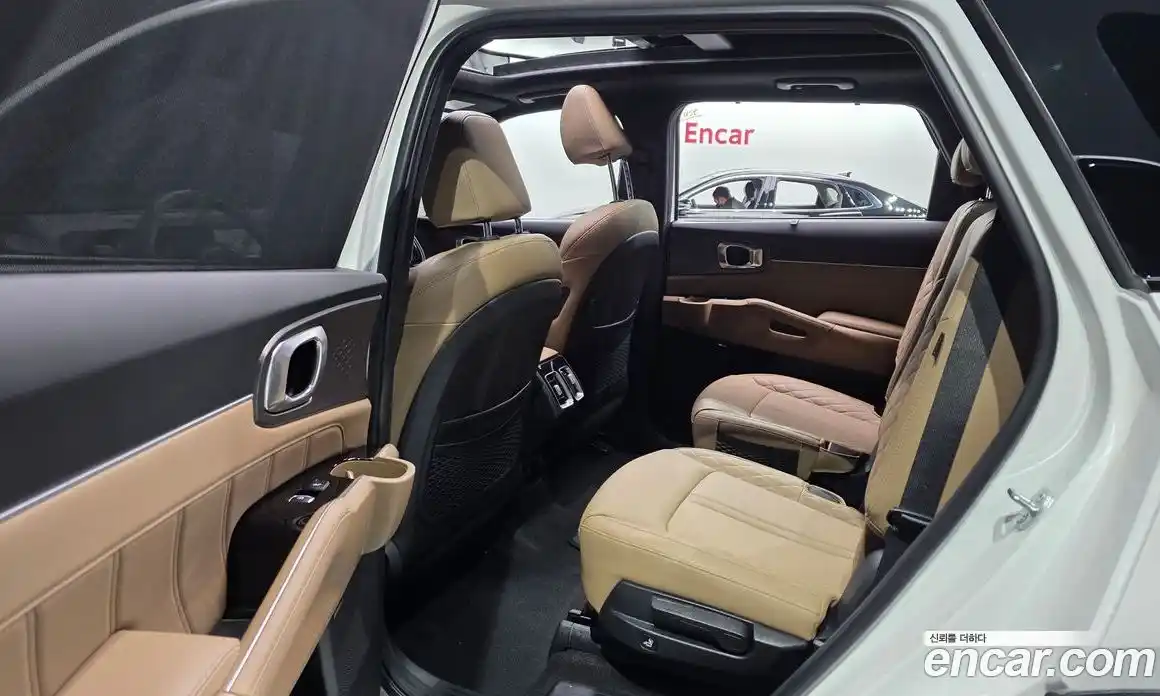 Kia Sorento 2024 1.6 Автомат в Москве № 128493, фото 16