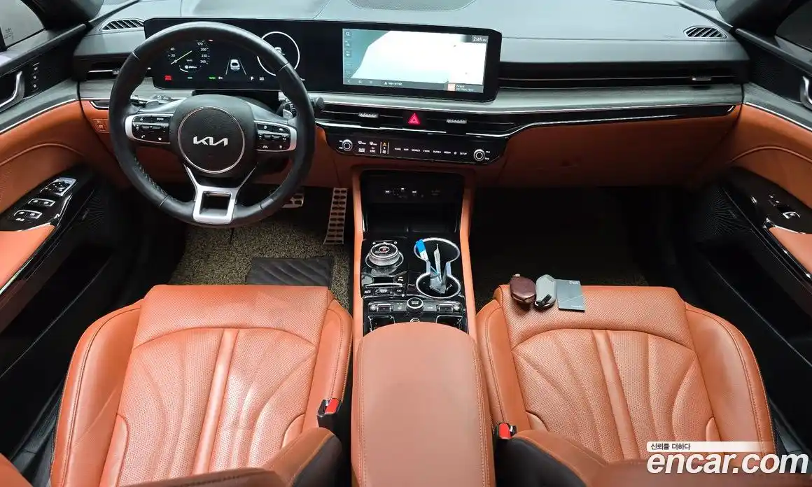 Kia K5 2024 2.0 Автомат в Москве № 128620, фото 1