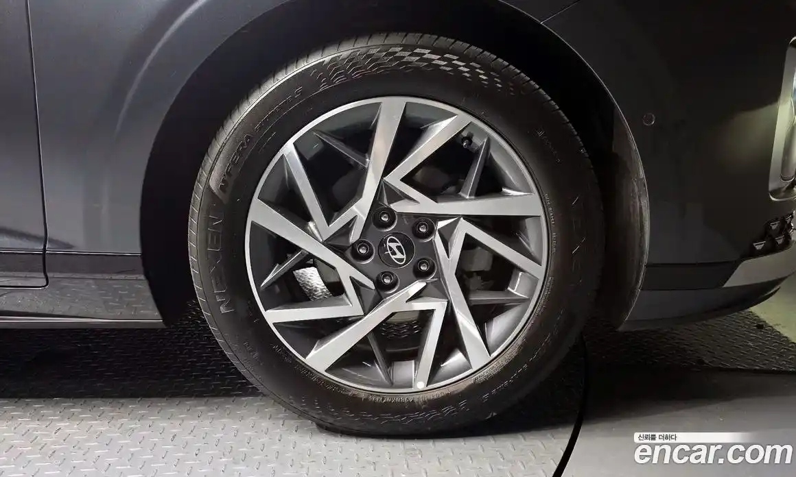 Hyundai Grandeur 2025 1.6 Автомат в Москве № 129909, фото 13