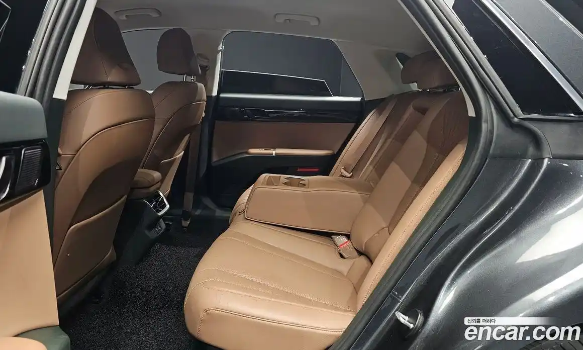 Hyundai Grandeur 2025 1.6 Автомат в Москве № 129909, фото 17