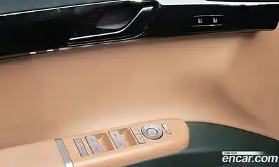 Hyundai Grandeur 2025 1.6 Автомат в Москве № 129909, миниатюра 4