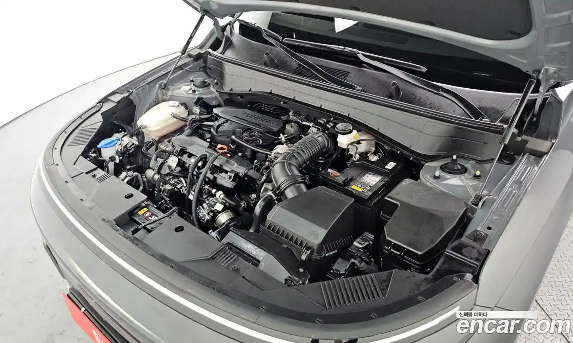 Hyundai Kona 2023 1.6 Автомат в Москве № 130544, фото 3