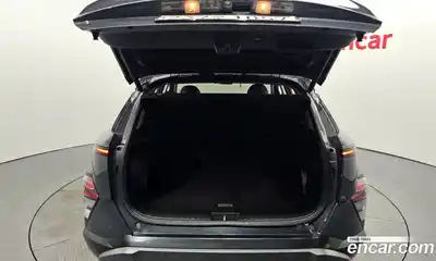 Hyundai Kona 2023 1.6 Автомат в Москве № 130544, миниатюра 6