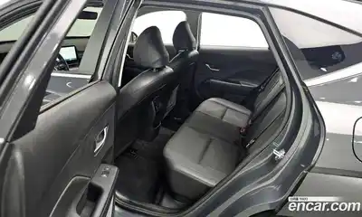 Hyundai Kona 2023 1.6 Автомат в Москве № 130544, миниатюра 9