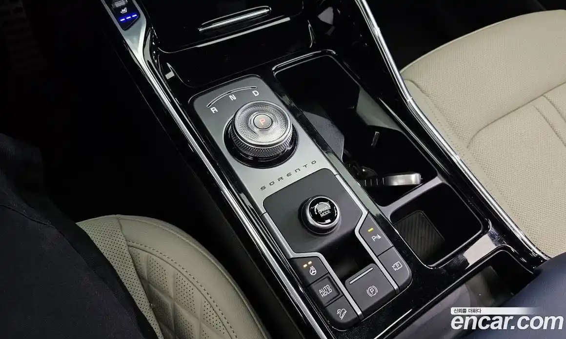 Kia Sorento 2024 1.6 Автомат в Москве № 131590, фото 14