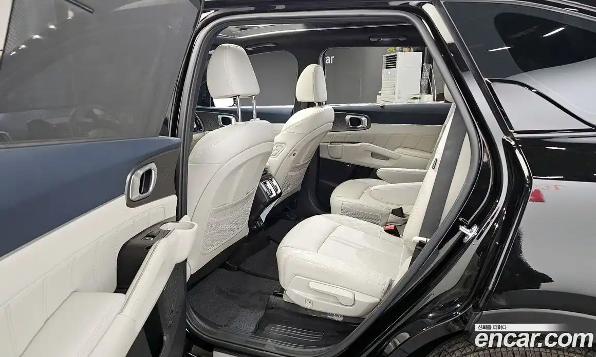 Kia Sorento 2024 1.6 Автомат в Москве № 131590, фото 18