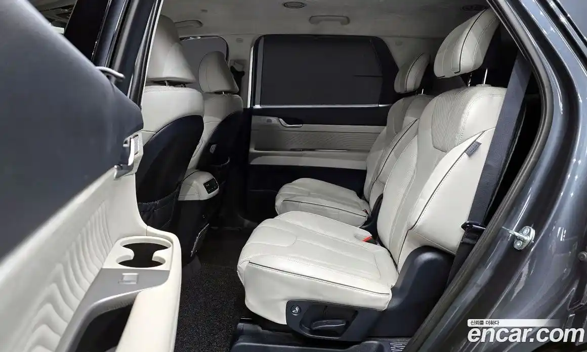 Hyundai Palisade 2023 3.8 Автомат в Москве № 13177, фото 9