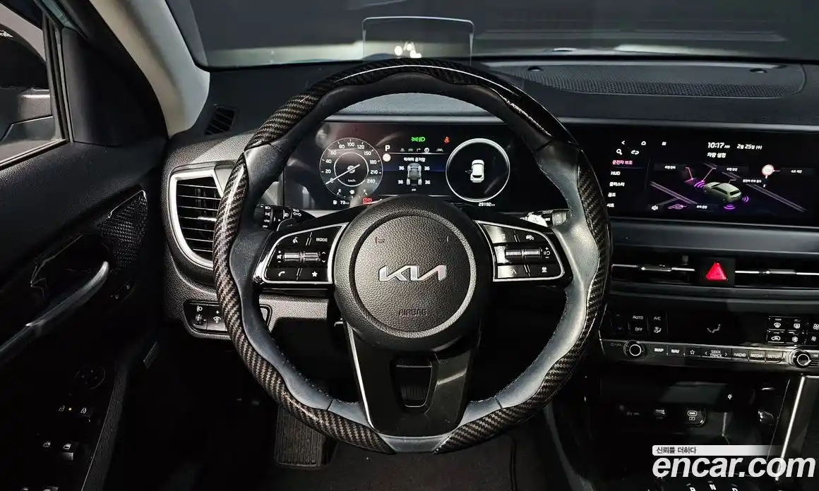 Kia Seltos 2024 1.6 Автомат в Москве № 132355, фото 4