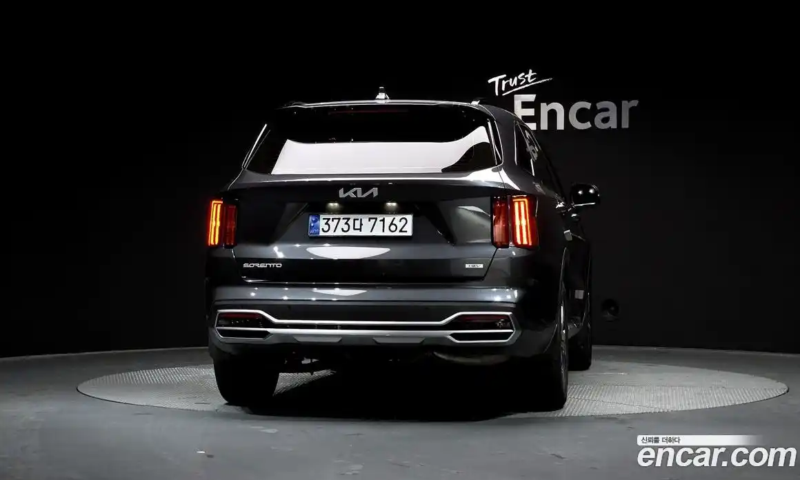 Kia Sorento 2023 1.6 Автомат в Москве № 132645, фото 16