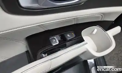 Kia Sorento 2023 1.6 Автомат в Москве № 132645, миниатюра 5