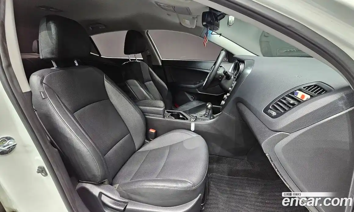 Kia K5 2015 2.0 Автомат в Москве № 133590, фото 13