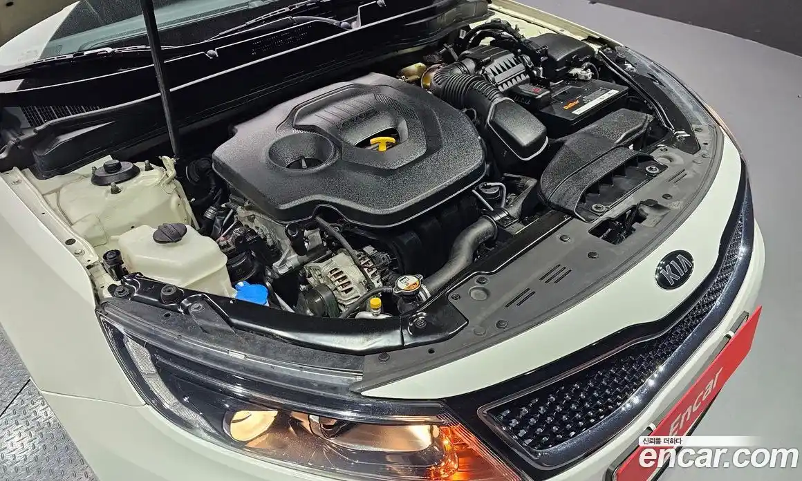 Kia K5 2015 2.0 Автомат в Москве № 133590, фото 10