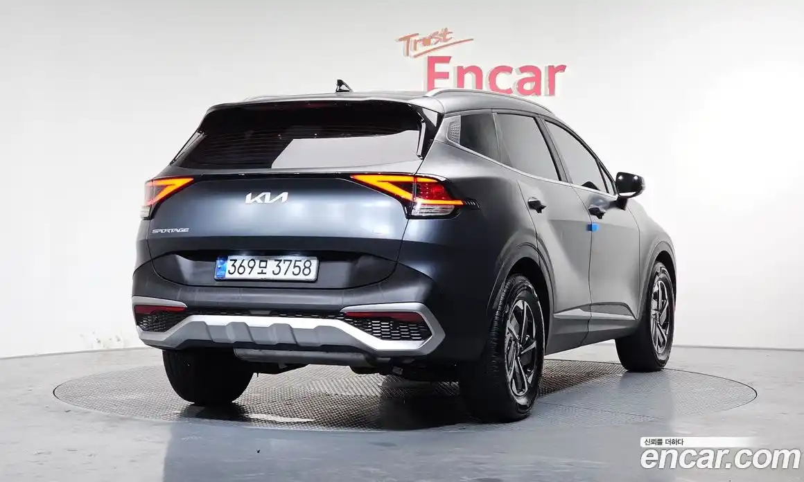 Kia Sportage 2022 1.6 Автомат в Москве № 133662, фото 18