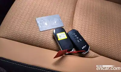 Kia Canival 2023 2.2 Автомат в Москве № 133678, миниатюра 10