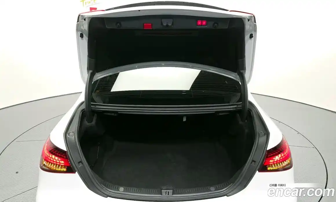 Mercedes-Benz E-Class 2021 3.0 Автомат в Москве № 134651, фото 10