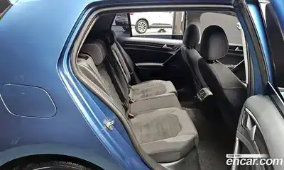 Volkswagen Golf 2016 2.0 Автомат в Москве № 136702, миниатюра 11