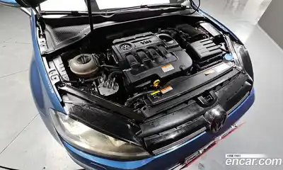 Volkswagen Golf 2016 2.0 Автомат в Москве № 136702, миниатюра 2