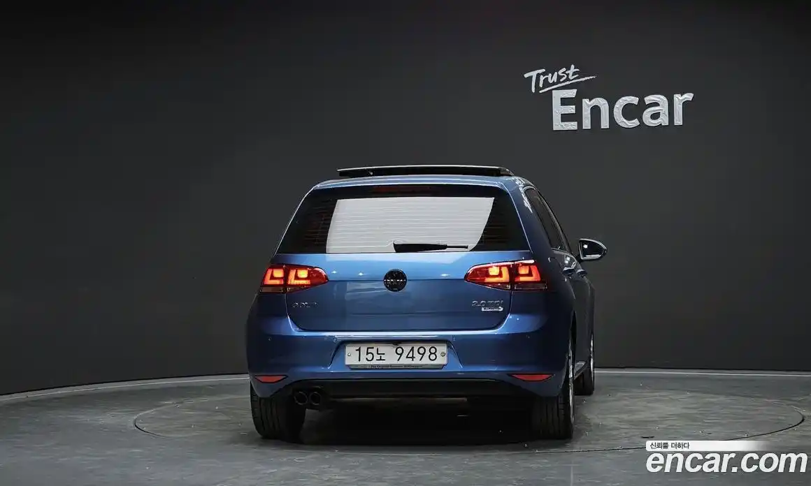 Volkswagen Golf 2016 2.0 Автомат в Москве № 136702, фото 3