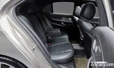 Mercedes-Benz E-Class, 2021