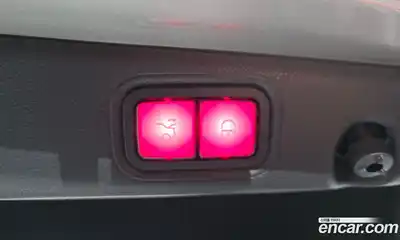 Mercedes-Benz E-Class 2021 2.0 Автомат в Москве № 136834, миниатюра 4