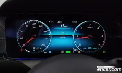 Mercedes-Benz E-Class 2023 1.9 Автомат в Москве № 139810, миниатюра 11