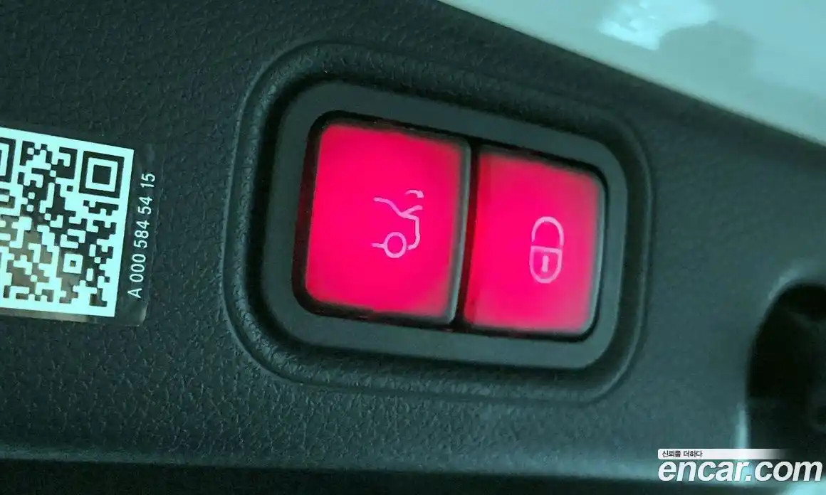 Mercedes-Benz E-Class 2023 1.9 Автомат в Москве № 139810, фото 14