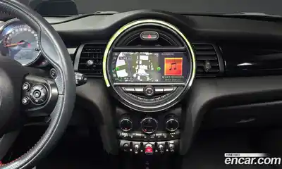 Mini Cooper 2020 2.0 Автомат в Москве № 145434, миниатюра 4