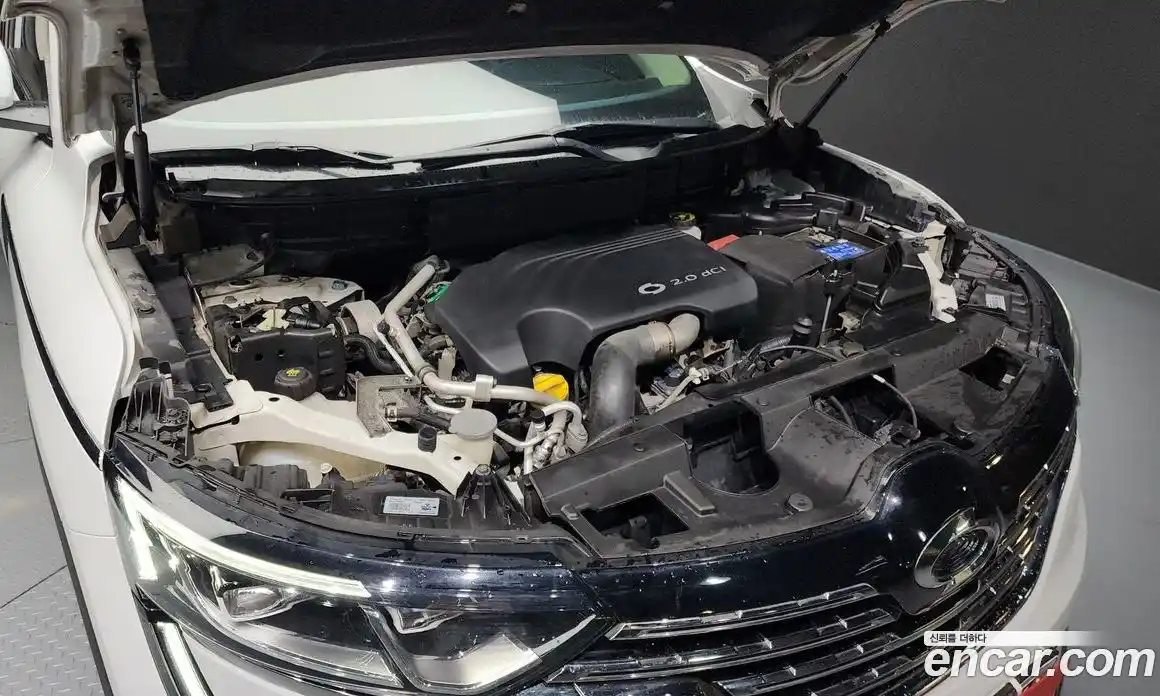 Renault QM6 2017 2.0 Автомат в Москве № 149637, фото 16