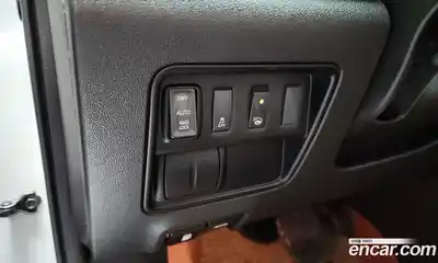 Renault QM6 2017 2.0 Автомат в Москве № 149637, миниатюра 9