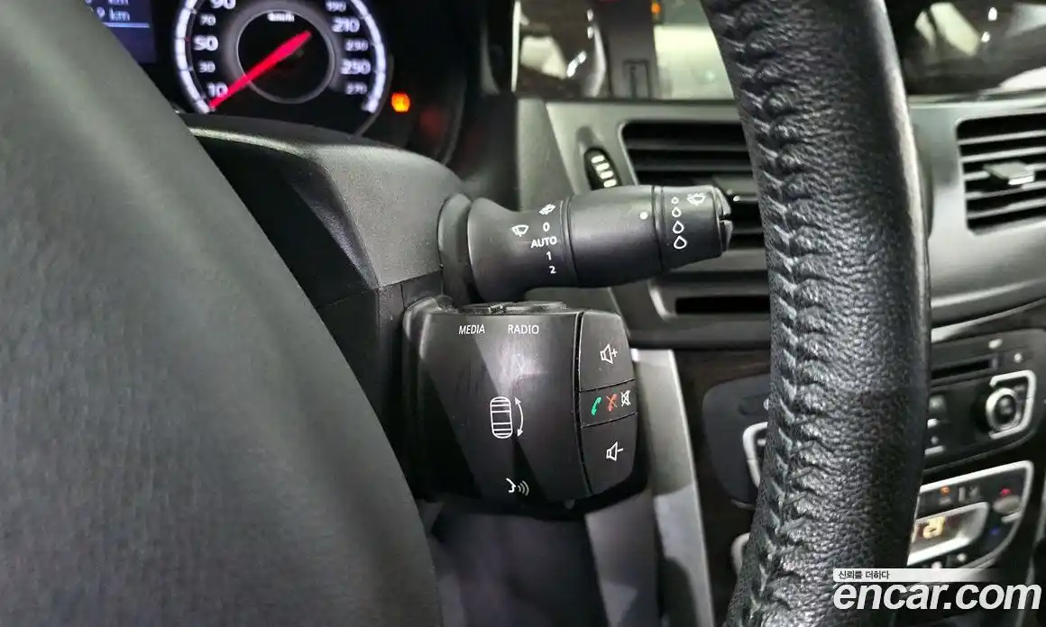 Renault SM5 2015 1.5 Автомат в Москве № 149720, фото 14