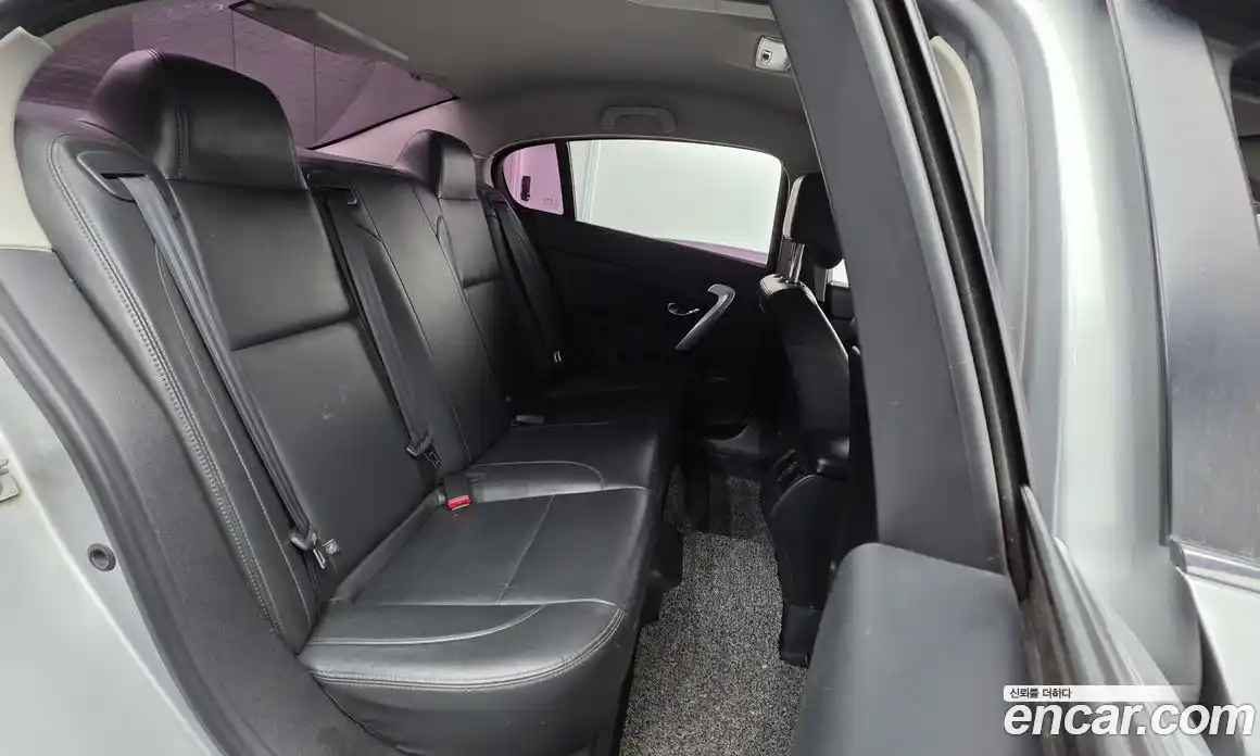 Renault SM5 2014 2.0 Автомат в Москве № 151741, фото 11