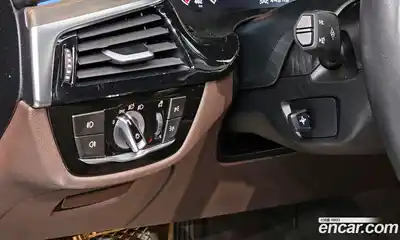 BMW 5-Series 2019 2.0 Автомат в Москве № 158962, миниатюра 10