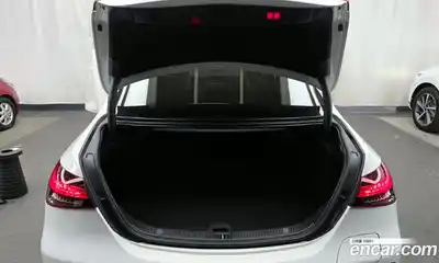 Mercedes-Benz E-Class 2021 2.0 Автомат в Москве № 161137, миниатюра 7