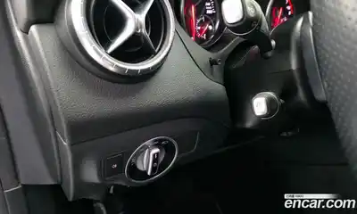 Mercedes-Benz CLA-Class 2017 2.0 Автомат в Москве № 161150, миниатюра 7