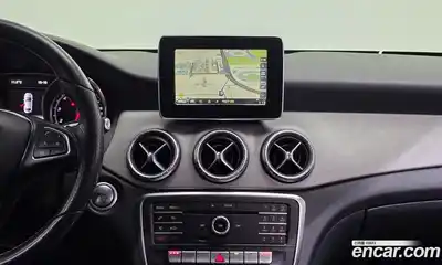 Mercedes-Benz CLA-Class 2017 2.0 Автомат в Москве № 161150, миниатюра 8