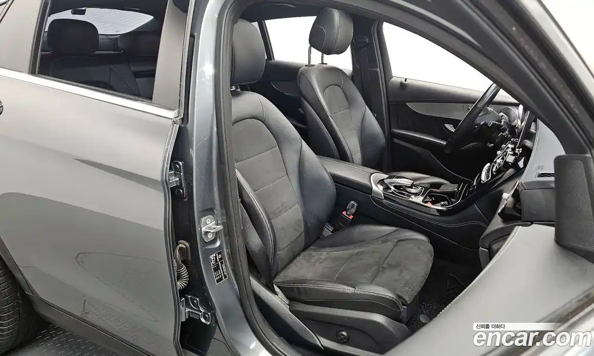 Mercedes-Benz GLC-Class 2019 2.0 Автомат в Москве № 161308, фото 18