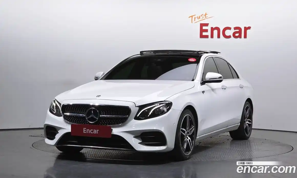 Mercedes-Benz E-Class 2019 2.0 Автомат в Москве № 161430, фото 3