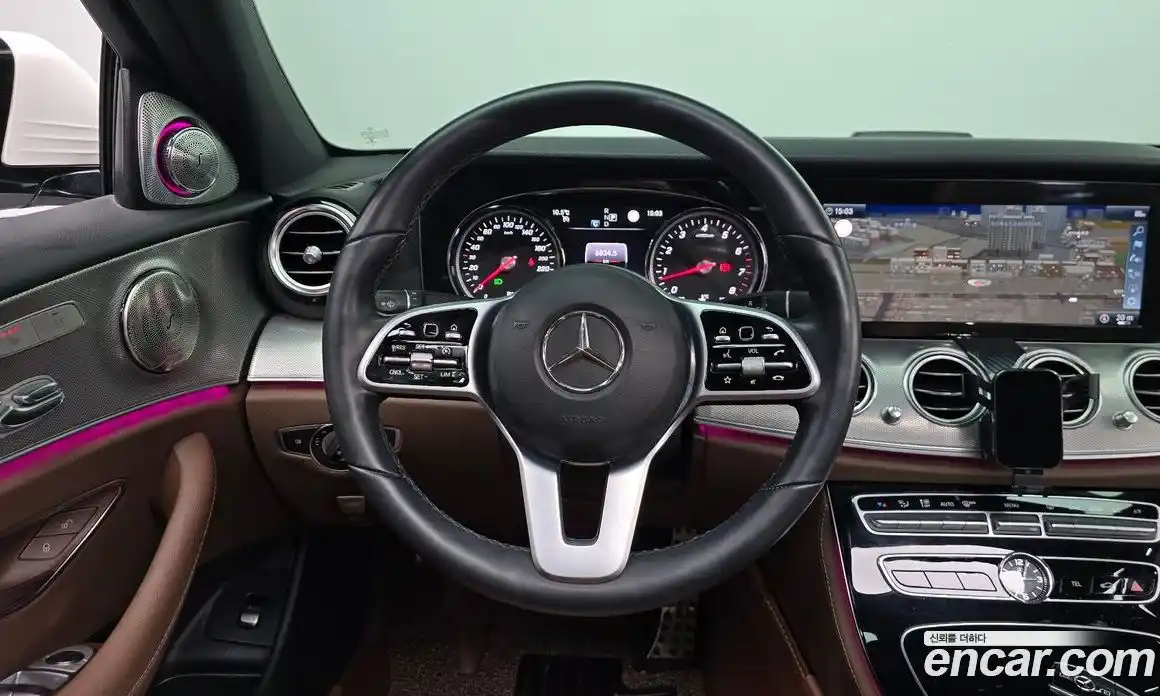 Mercedes-Benz E-Class 2019 2.0 Автомат в Москве № 161430, фото 10