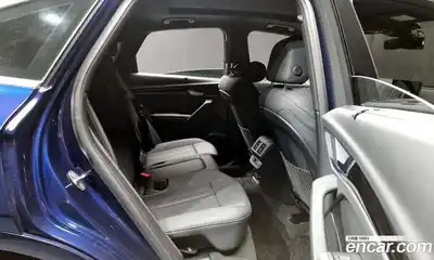 Audi Q5 2022 2.0 Автомат в Москве № 162492, миниатюра 2